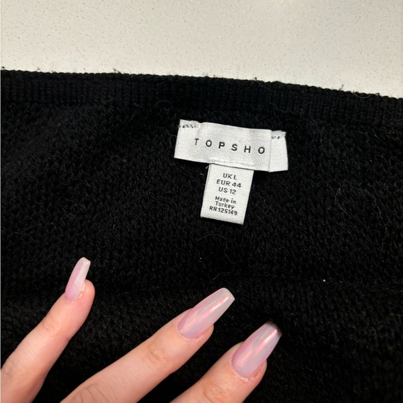 TOPSHOP Strapless Knit Crop Top - Picture 4 of 6